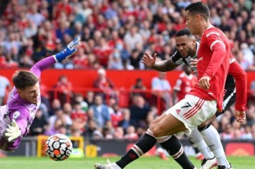 足球投注-数读C罗重返曼联后首秀：全场最佳+刷新多项纪录！