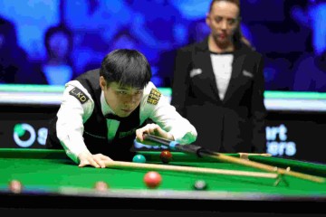 赛程查询-赵心童赢了，禁赛两年后连拿三冠，斯诺克圈有点乱了|特鲁姆普|希金斯|冠军|世锦赛|数据_新浪体育_新浪新闻